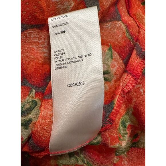Anthropologie Strawberry Print Blouse Tank Top Chiffon Lightweight Red Size 6 - Picture 7 of 7